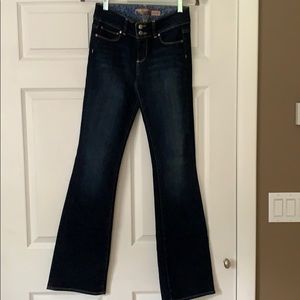 Woman’s Paige jeans